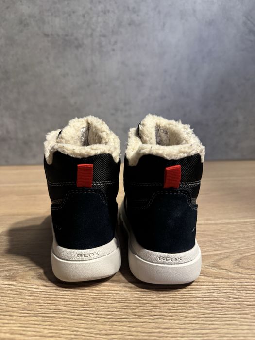 Ghete iarna Geox