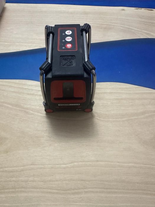 Laser Kapro in cruce rosu