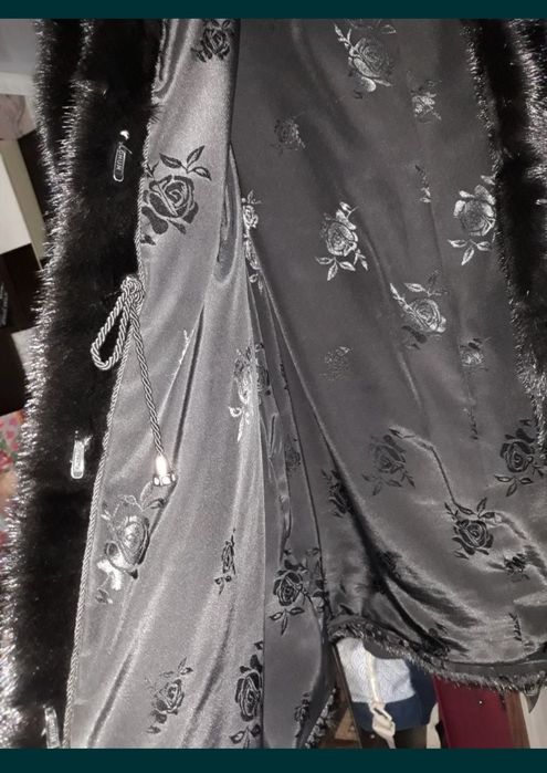 Продам норковую шубу