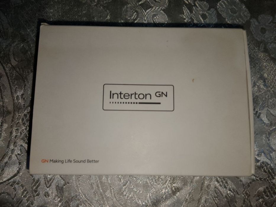 Продаётся слуховой аппарат