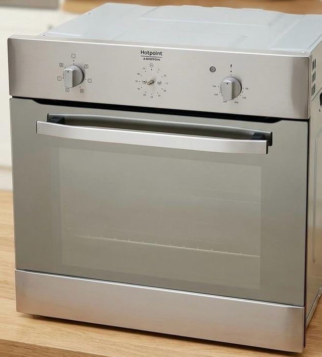 Продам духовой шкаф Hotpoint-Ariston