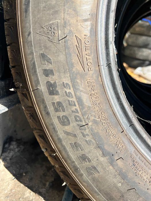 Michelin Latitude X-Ice 235/65 R17– зимни гуми в отлично състояние