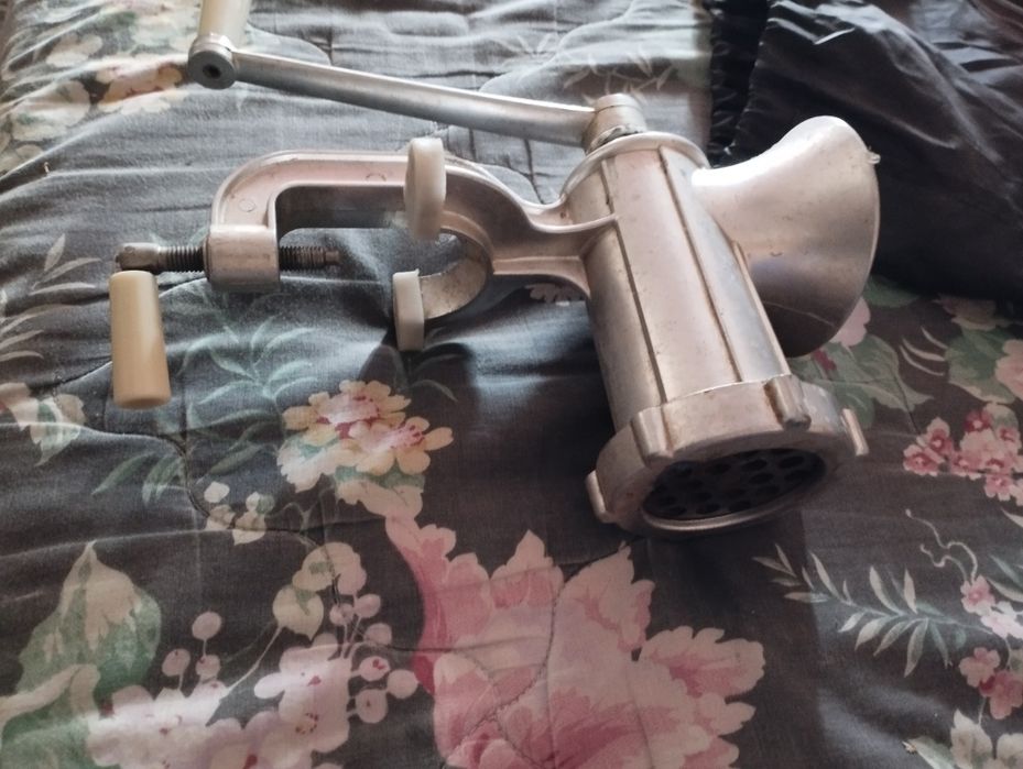 Mașină tocat aluminiu