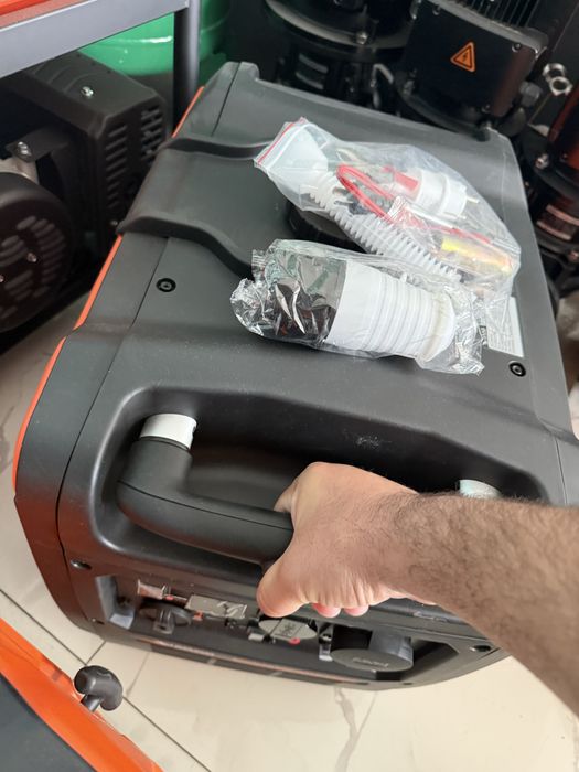 5квт бесшумный инверторли генератор, 220В SAAB generator движок сифат