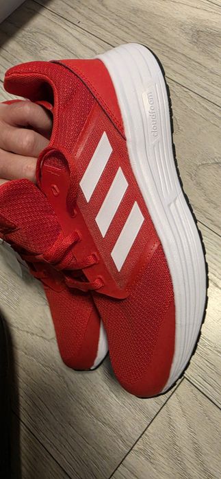 Adidas Galaxy5 41 1/3 noi