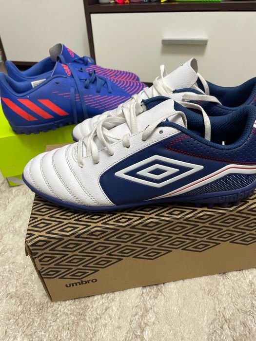 Маратонки за футбол