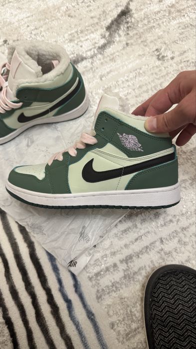 Зимние кроссовки JORDAN оригинал