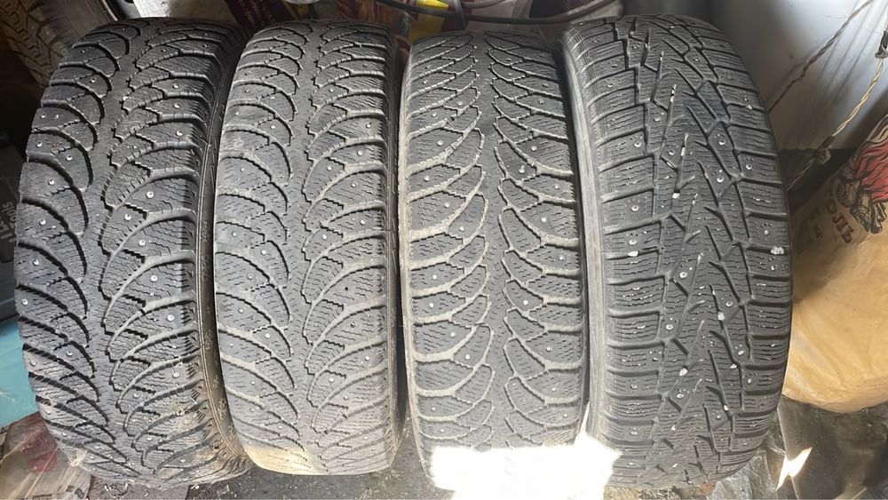 Продам зимние шины 195/65/15