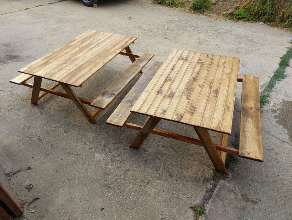 Детска пейка с масичка