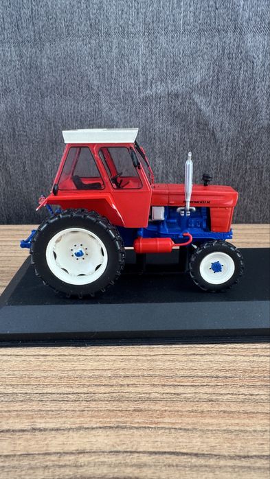 Macheta UTB 651 M