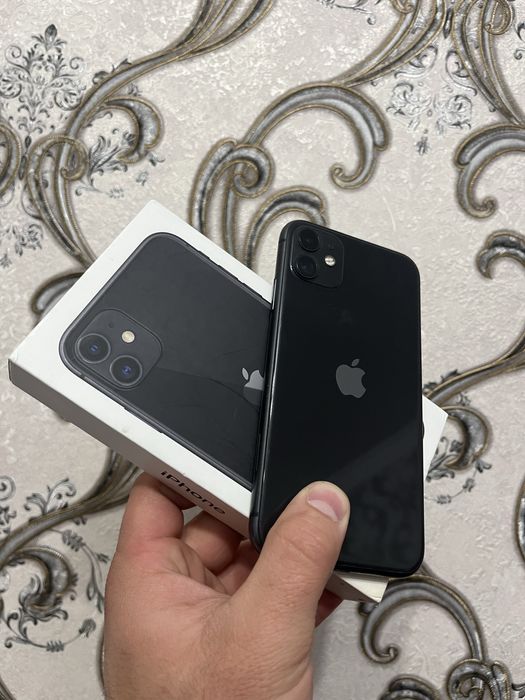 Продам iPhone 11 64gb.