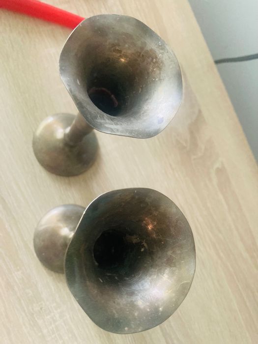 Старинни посребрени свещници