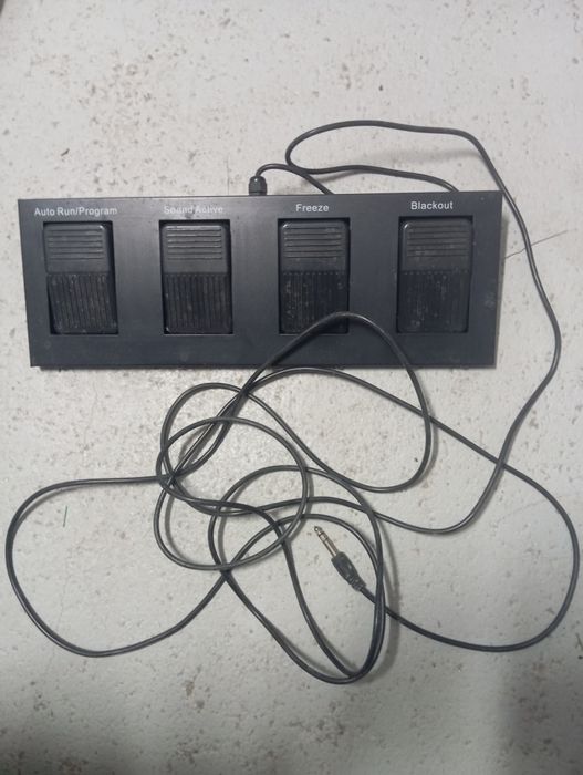 foot controller за осветление