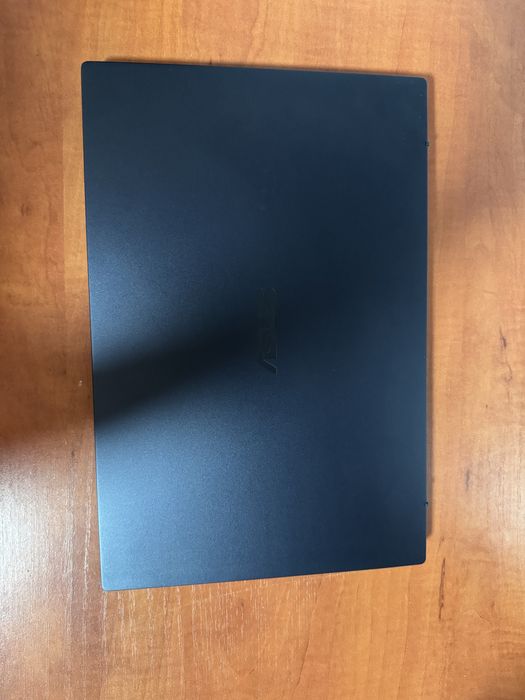 Продаю ноутбук ASUS EXPERTBOOK