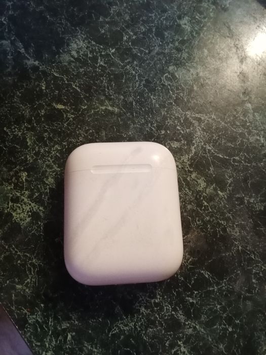 Продам наушники айрподс