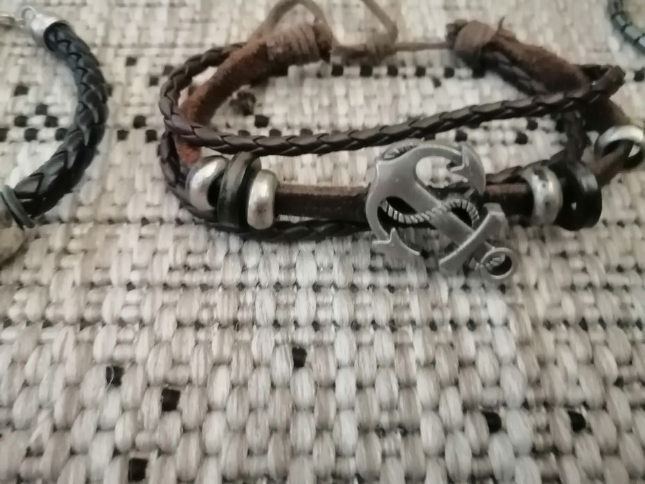 Разнообразие от Дамски колиета