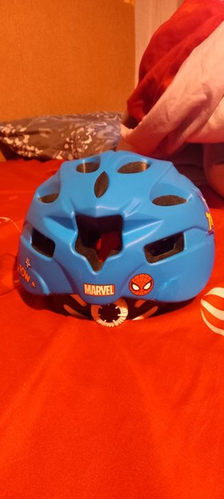 Детска велосипедна каска