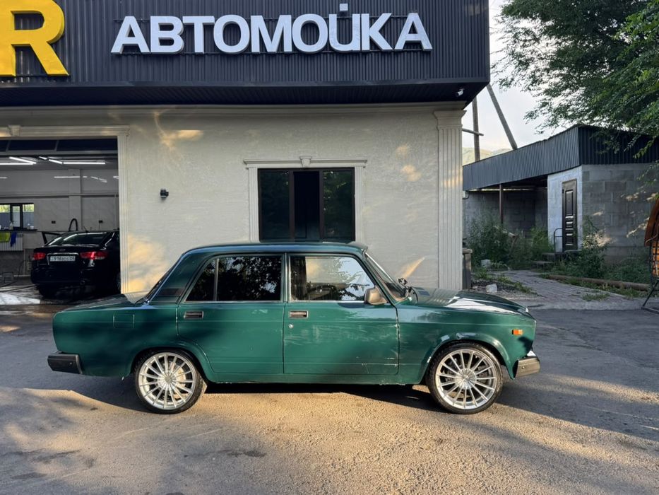 Продам машину ваз 2107