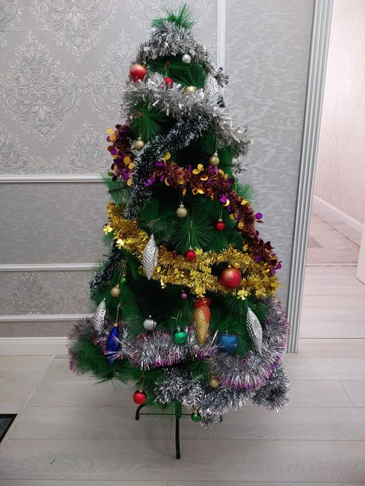 Новогодняя елка, шырша