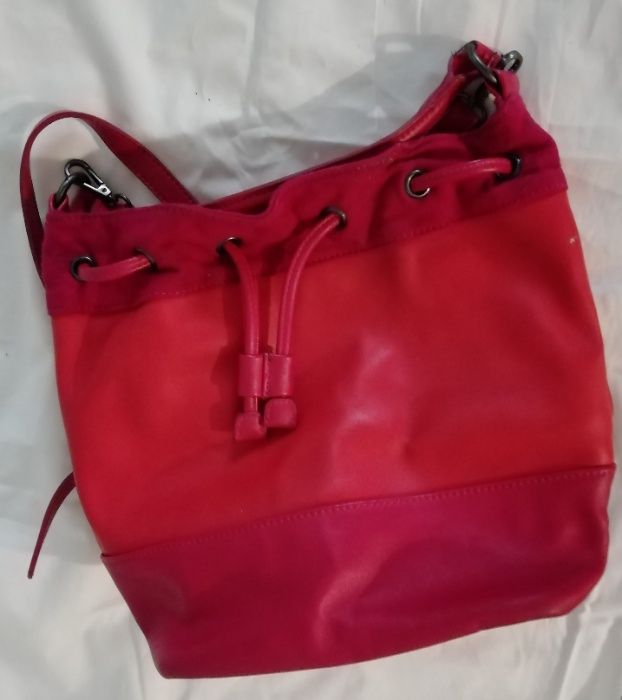 8 броя дамски чанти