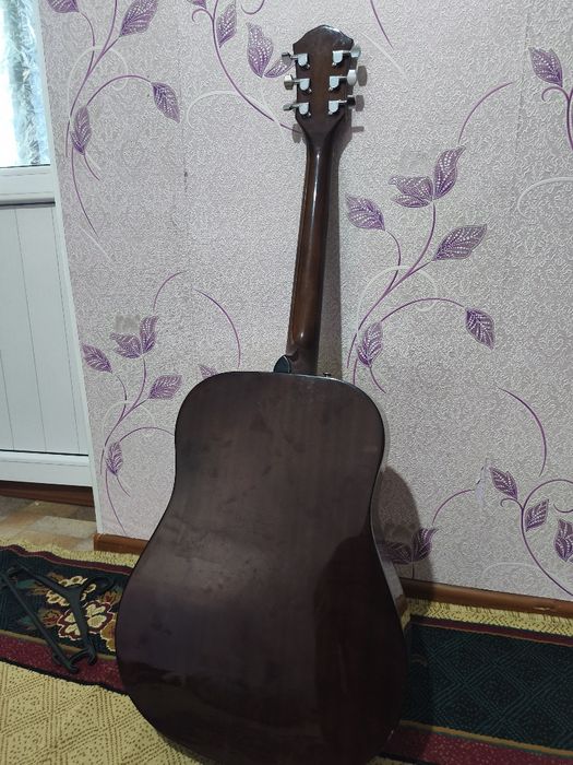 Гитара акустикалық