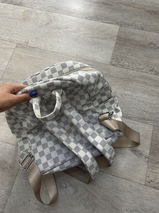 Рюкзак хороший