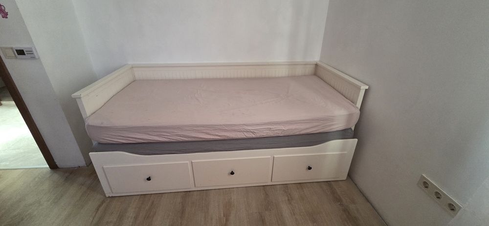 Кушетка hemnes икеа