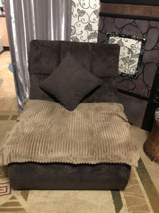 Диван угловой-молульный