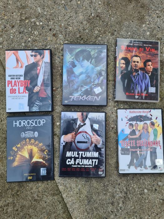 Vând DVD-uri  sunt în stare perfectă