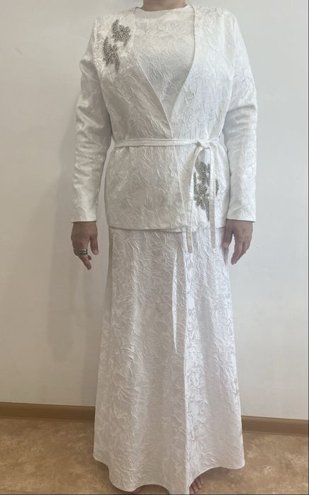 Продам тройку платье
