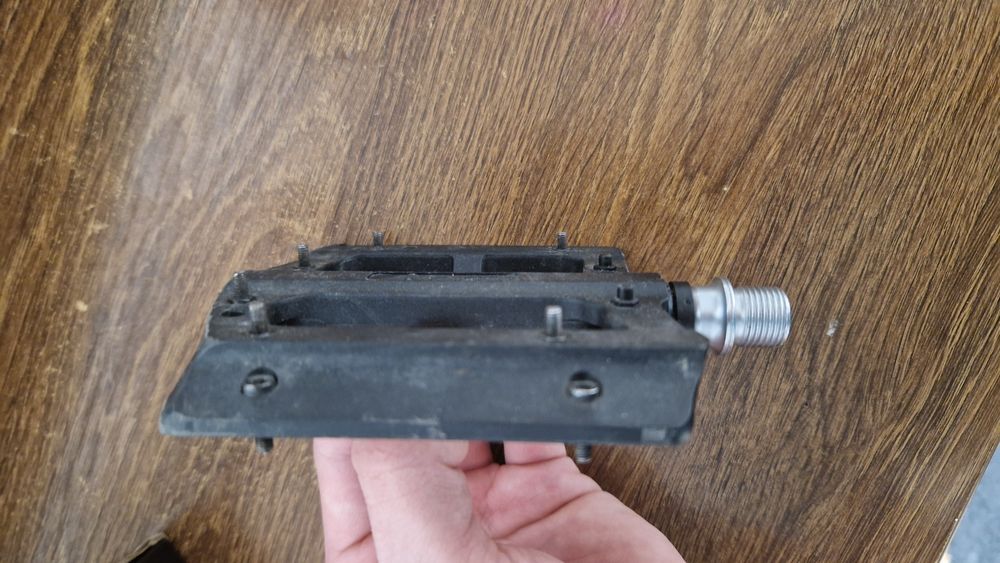 Pedale downhill ht flat