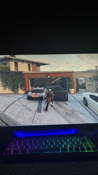 компьютер игровойсо всей парфюмерией