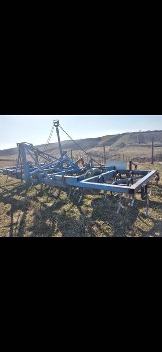 De vânzare tot ce se află în poza