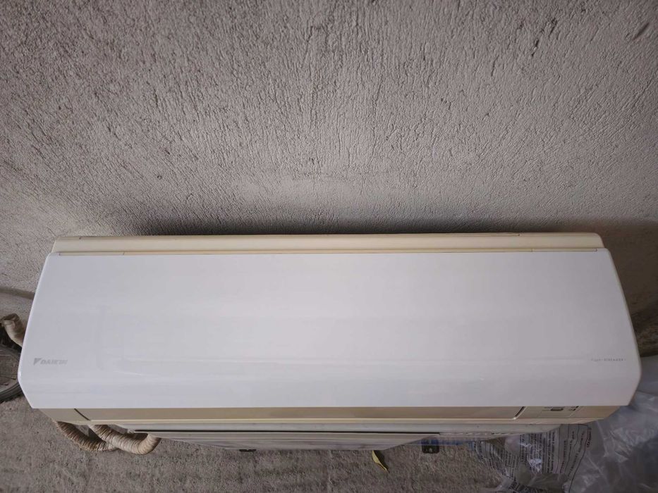 Daikin Ururu Sarara Дайкин Уруру Сарара FTXR42EV1B9 2008 г