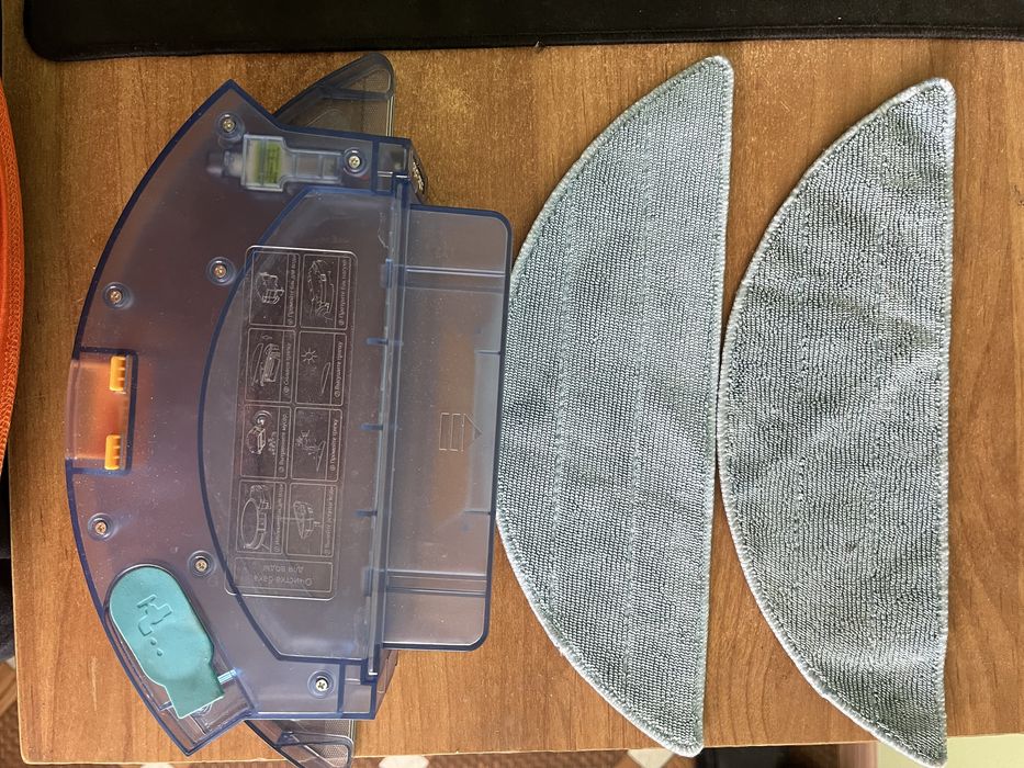 Робот- пылесос Okami