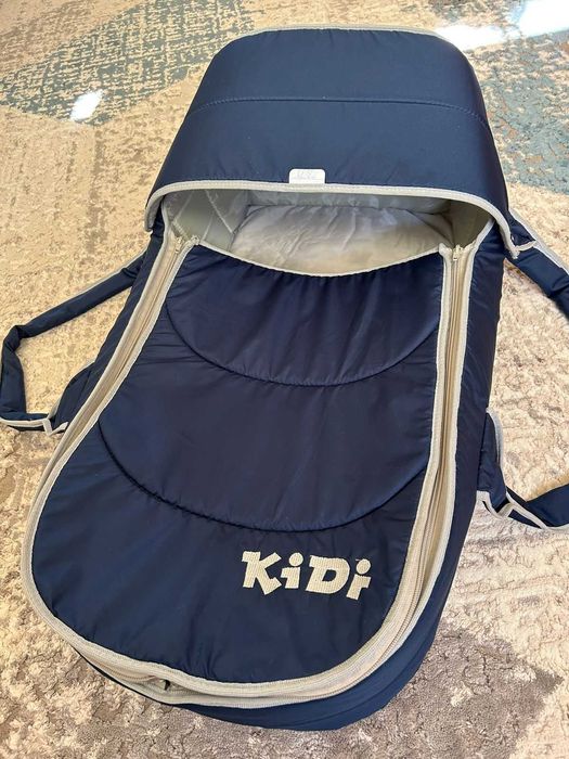 Продам переноску для малыша, развивающий коврик