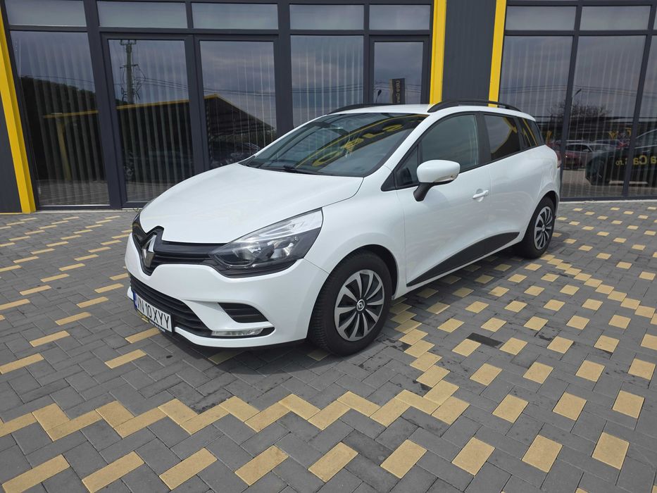 Închirieri Auto Focșani / Vrancea - Hyundai i30 COMBI AUTOMAT • Flotă Diversă