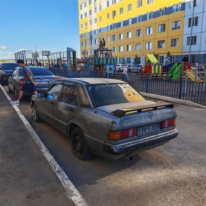 Продам машину срочно