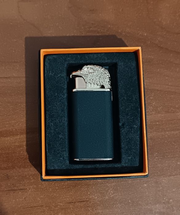 Bricheta cap de vultur