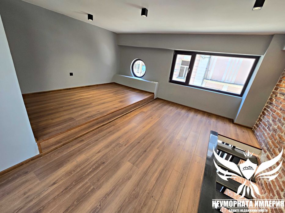 Продавам ново помещение, офис, студио, магазин 100кв. Пловдив център