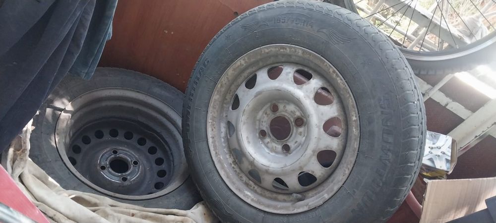 Зимние шины 185/70 R14