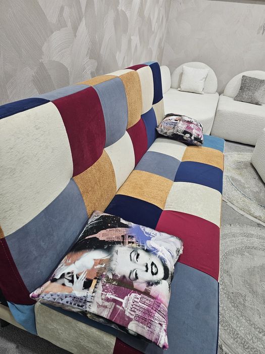 DIVAN idea modern