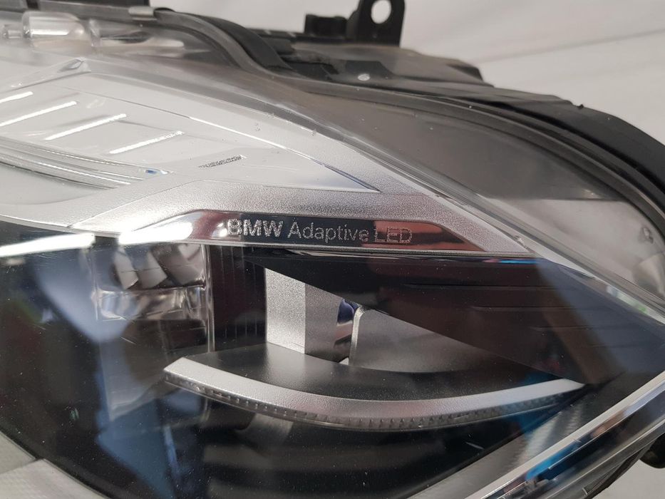 Far stanga full led Adaptiv BMW X5 F15 X6 F16 dupa 2014