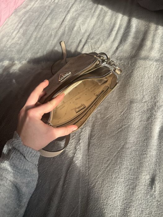 Чанта Guess