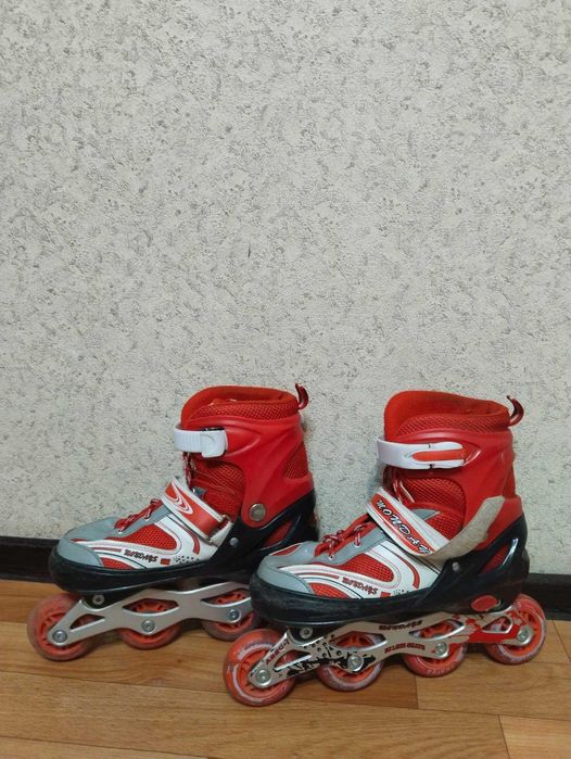 роликовые коньки