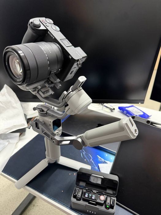 Sony a6700 videokamera yangi