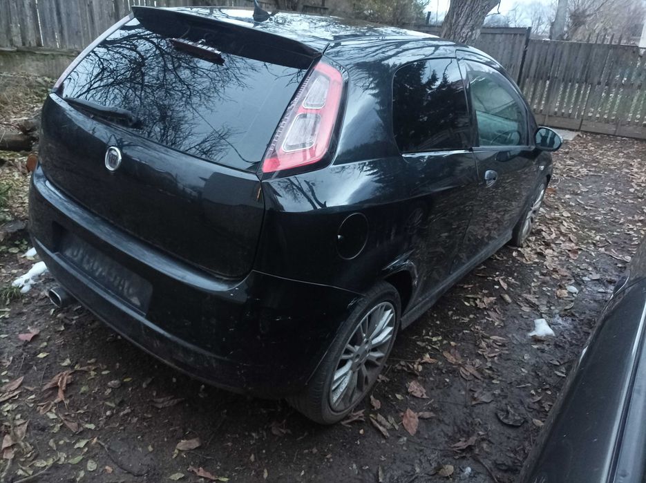 Fiat Grande Punto на части