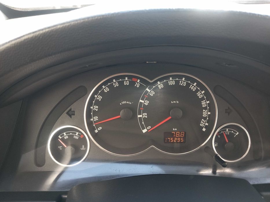 Опел Мерива 1.4 бензин - газ