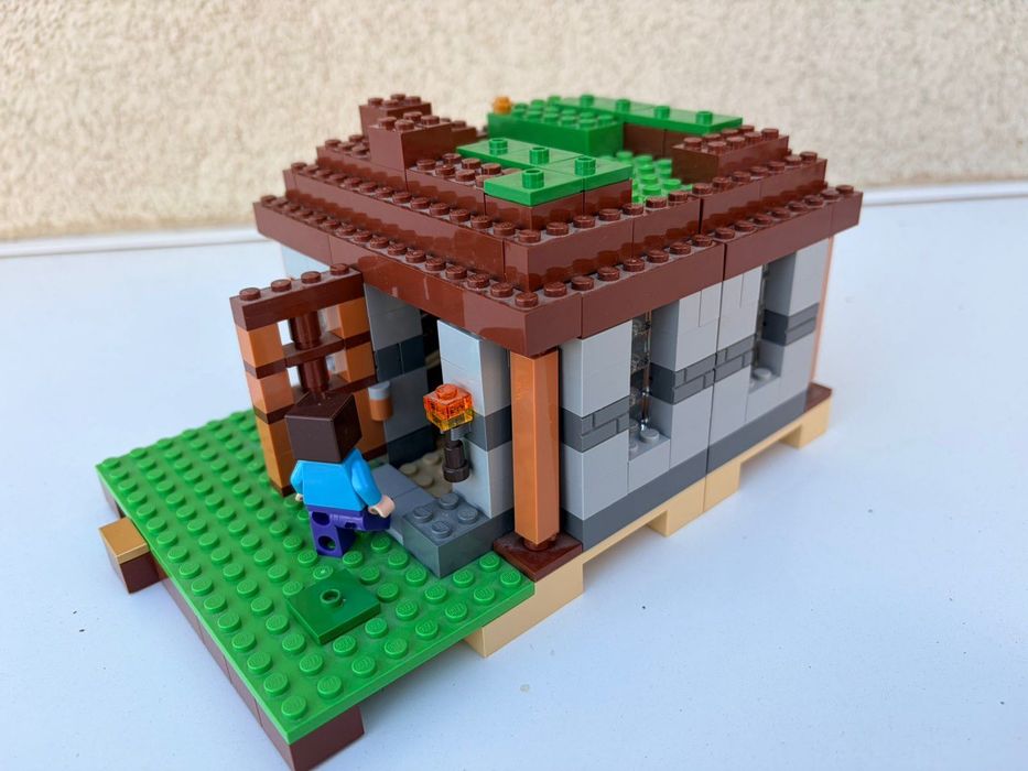Лего/Lego Майнкрафт/Minecraft 21115 - къщата на Стив - The First Night