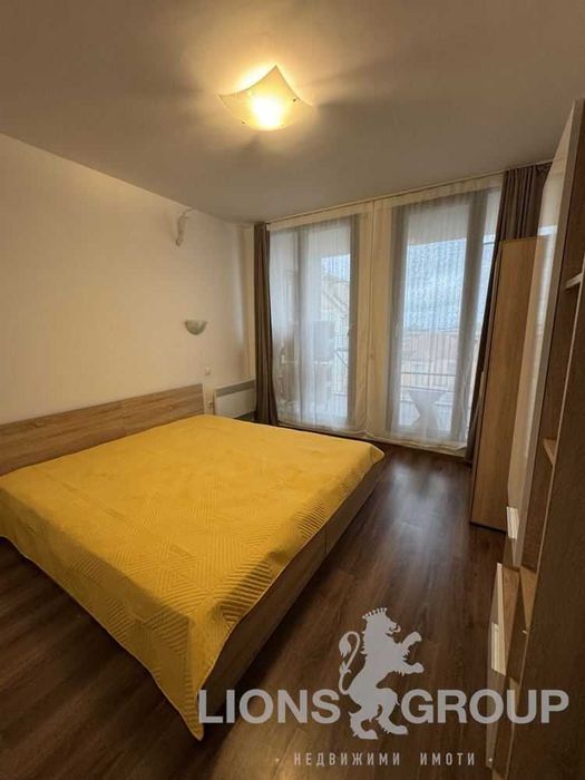 Дава се под наем Тристаен апартамент в Варна, Център - 100 кв.м за 997.05 € - Снимка #7
